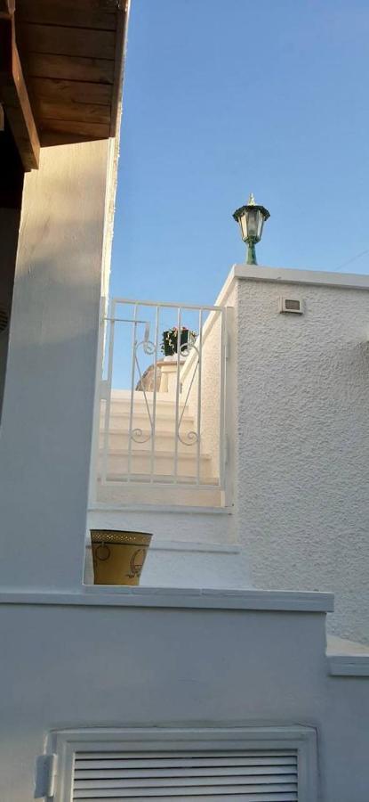 Residenza Fumarola Apartment Ostuni Bagian luar foto